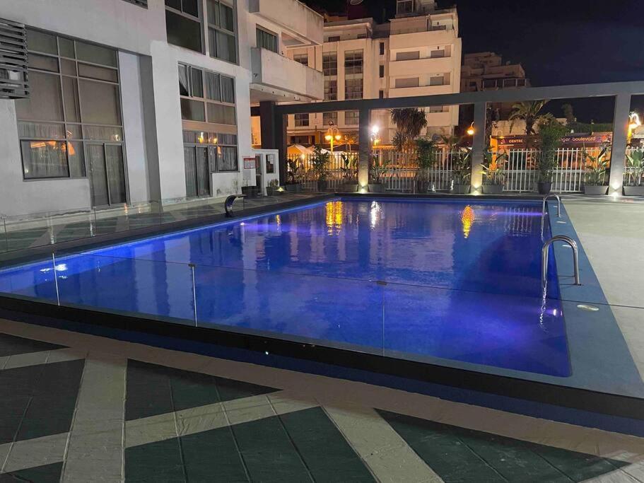 Appartement Royale Duplexe Pleine Centre Tanger Extérieur photo