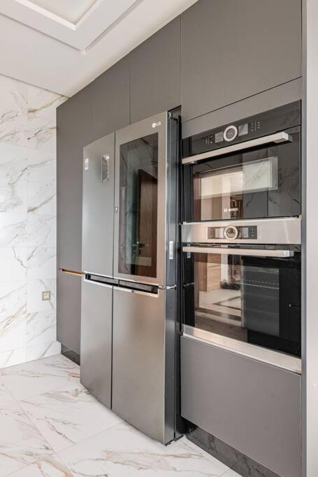 Appartement Royale Duplexe Pleine Centre Tanger Extérieur photo