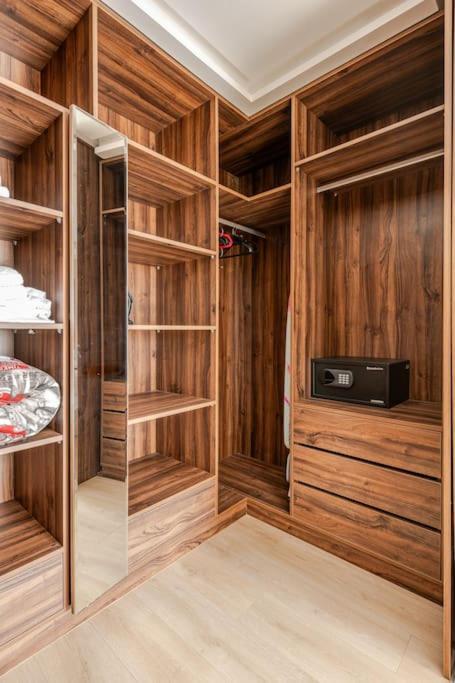 Appartement Royale Duplexe Pleine Centre Tanger Extérieur photo