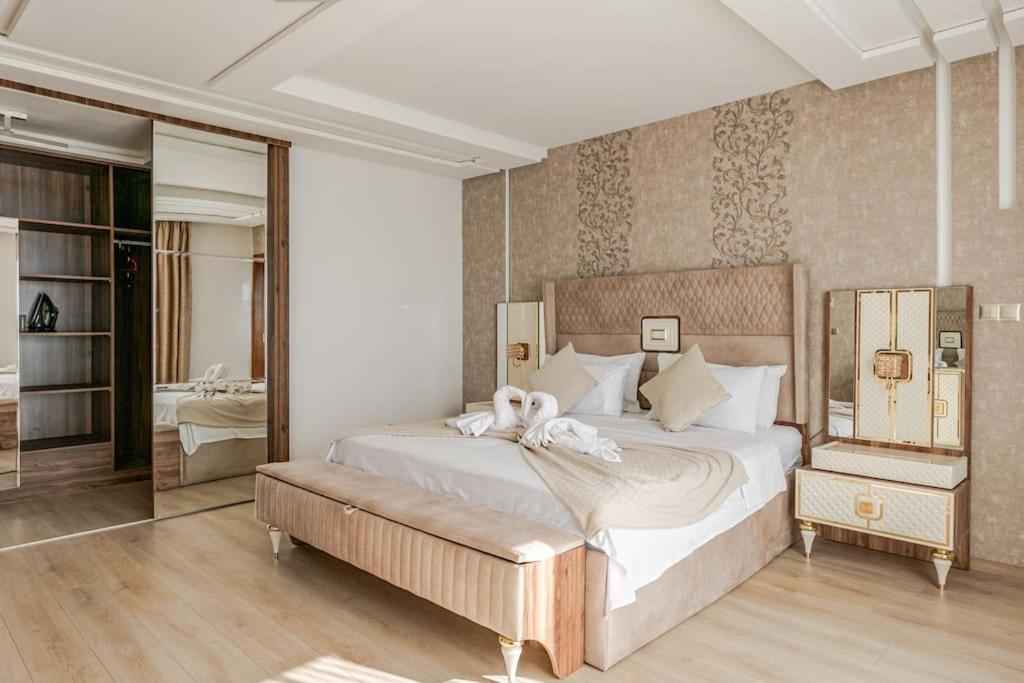 Appartement Royale Duplexe Pleine Centre Tanger Extérieur photo
