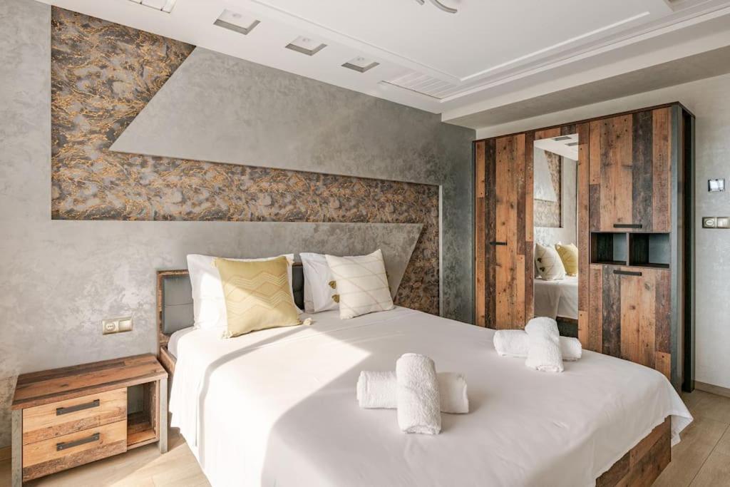 Appartement Royale Duplexe Pleine Centre Tanger Extérieur photo